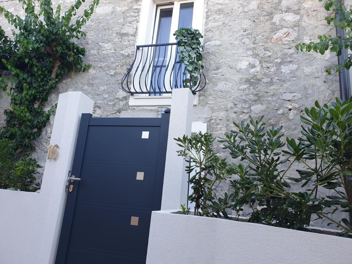 Castel Apartamento Mali Lošinj Exterior foto