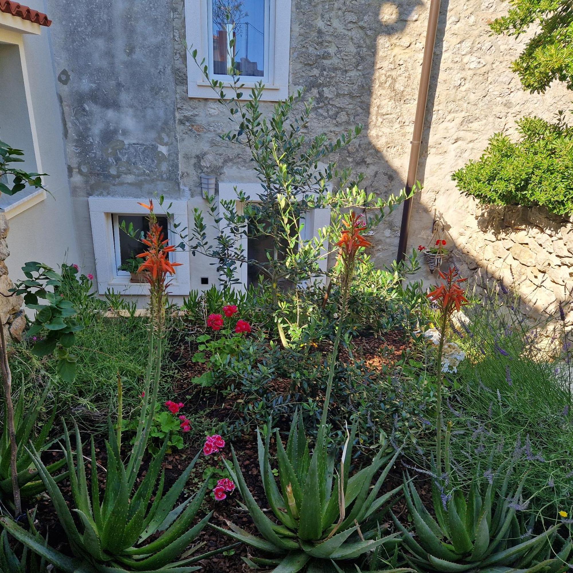 Castel Apartamento Mali Lošinj Exterior foto