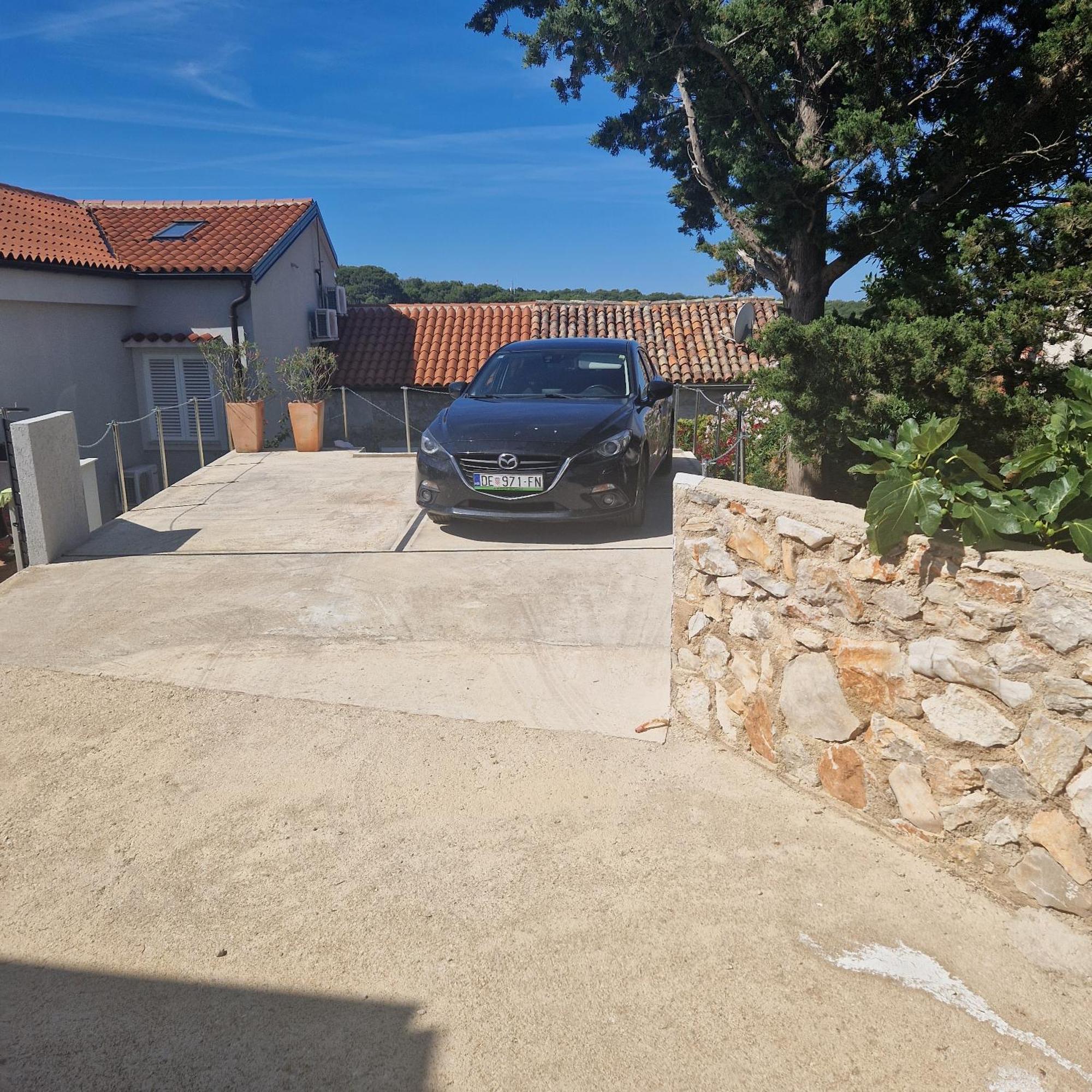 Castel Apartamento Mali Lošinj Exterior foto